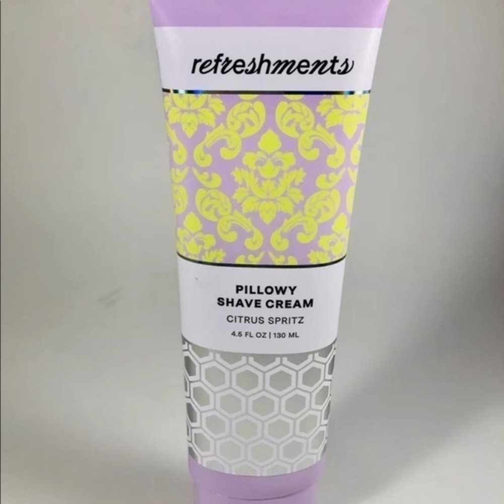 Shave cream Refreshments Pillowy - 5 ITEMS FOR $35 FOR ALL ITEMS $15 OR LESS NWT